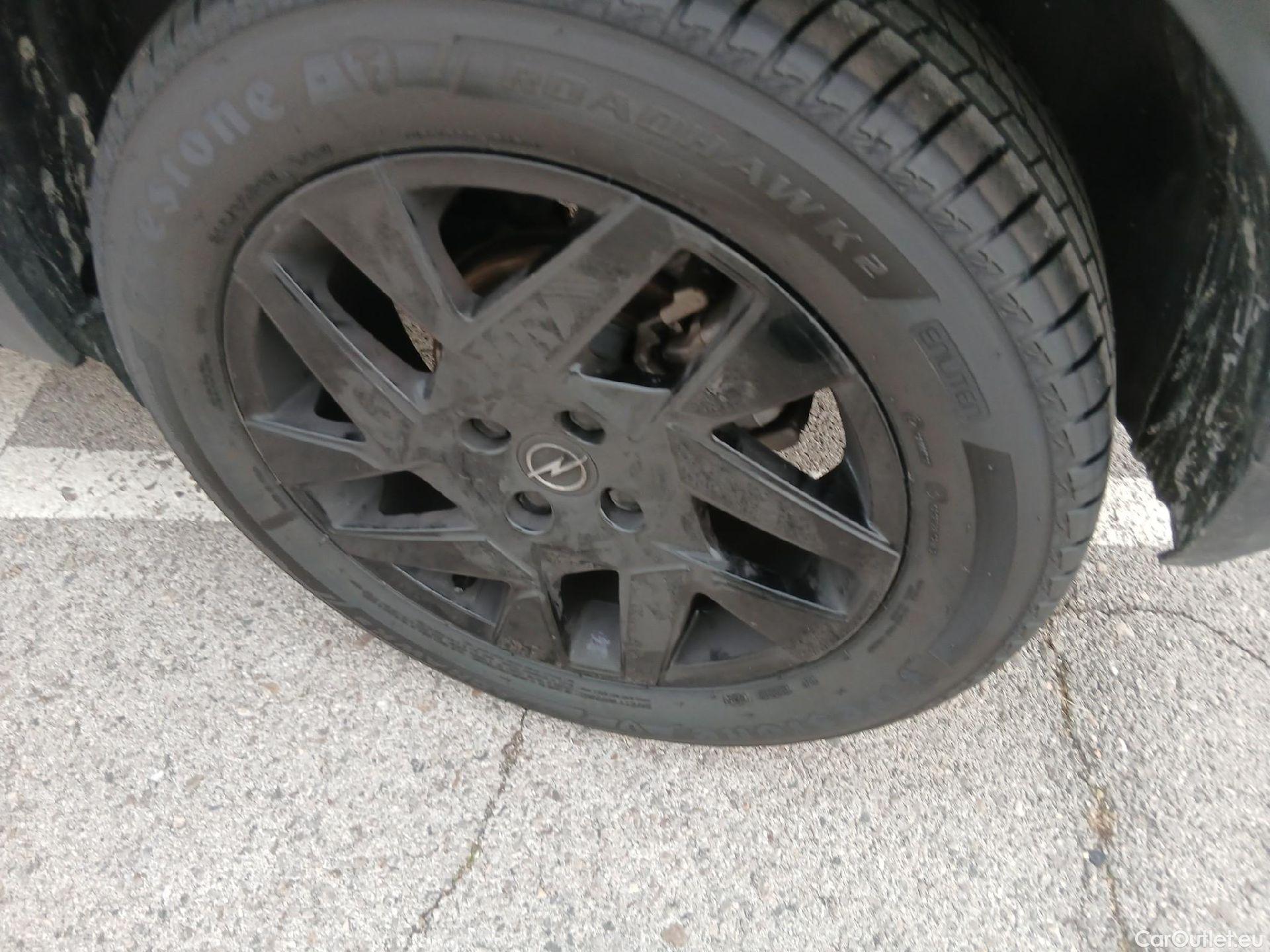  Opel  Mokka OPEL  / 2020 / 5P / todoterreno 1.5 D GS Line (AC) #3