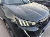  Peugeot  2008 PEUGEOT  / 2019 / 5P / todoterreno GT Pack Puretech 130 S&S EAT8 #18