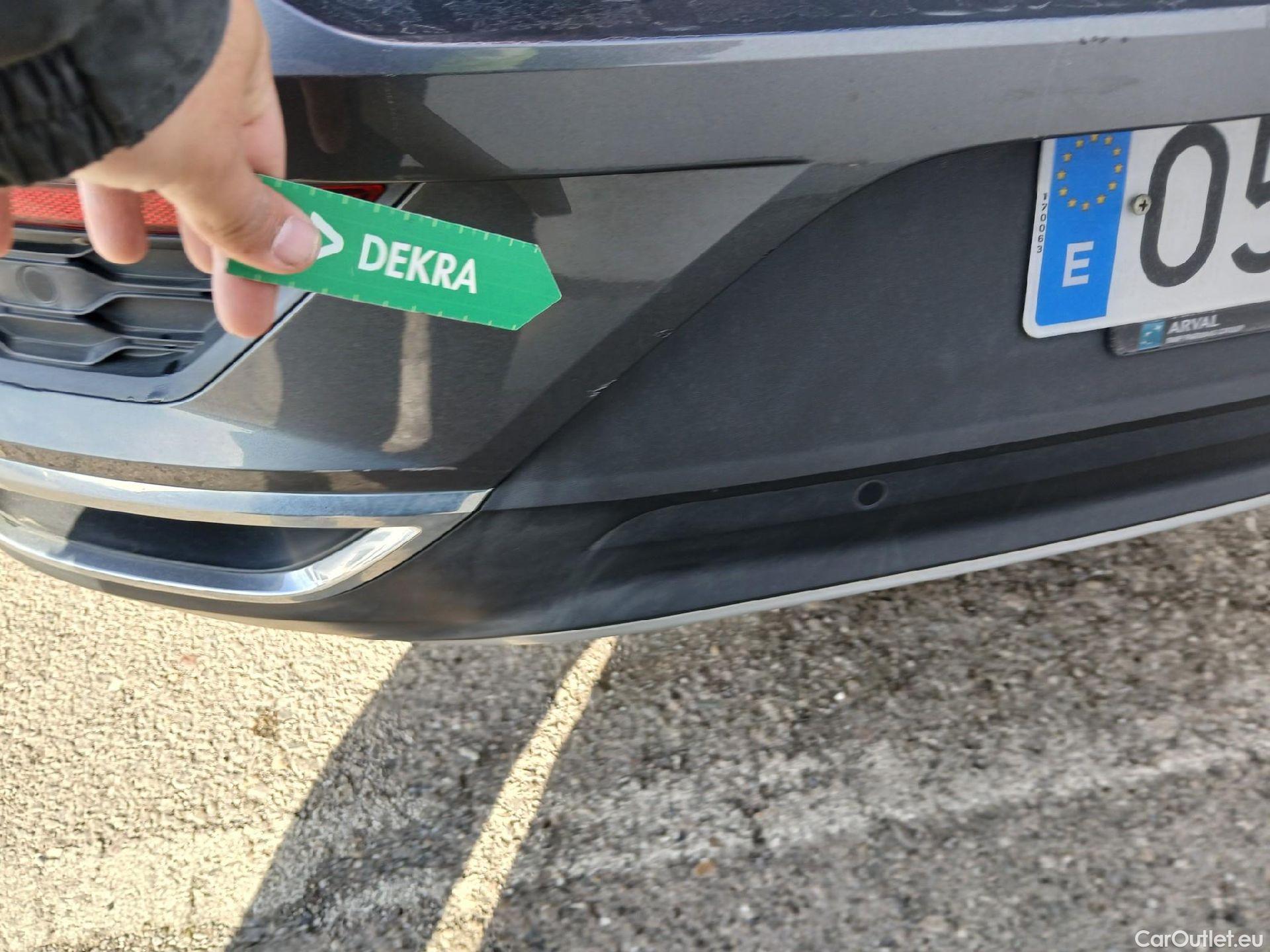  Volkswagen  T-ROC VOLKSWAGEN  / 2017 / 5P / todoterreno Advance 2.0 TDI 110kW (150CV) DSG (AC2) #18