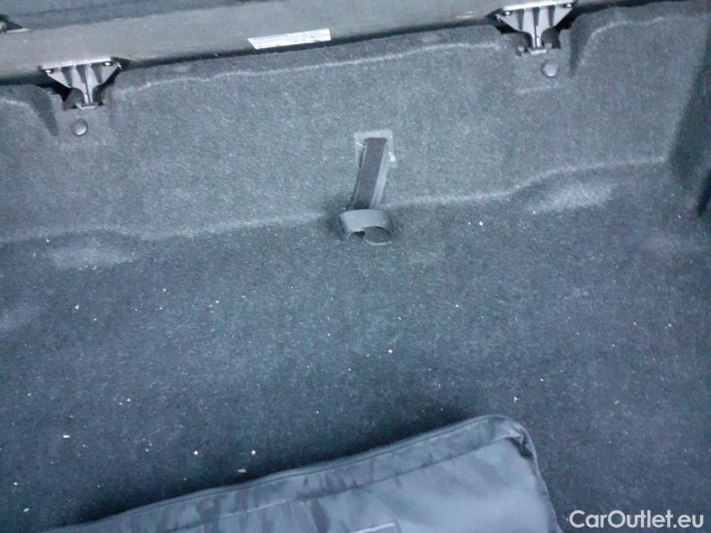  Bmw  X1 BMW  / 2019 / 5P / todoterreno sDrive18dA Corporate #8