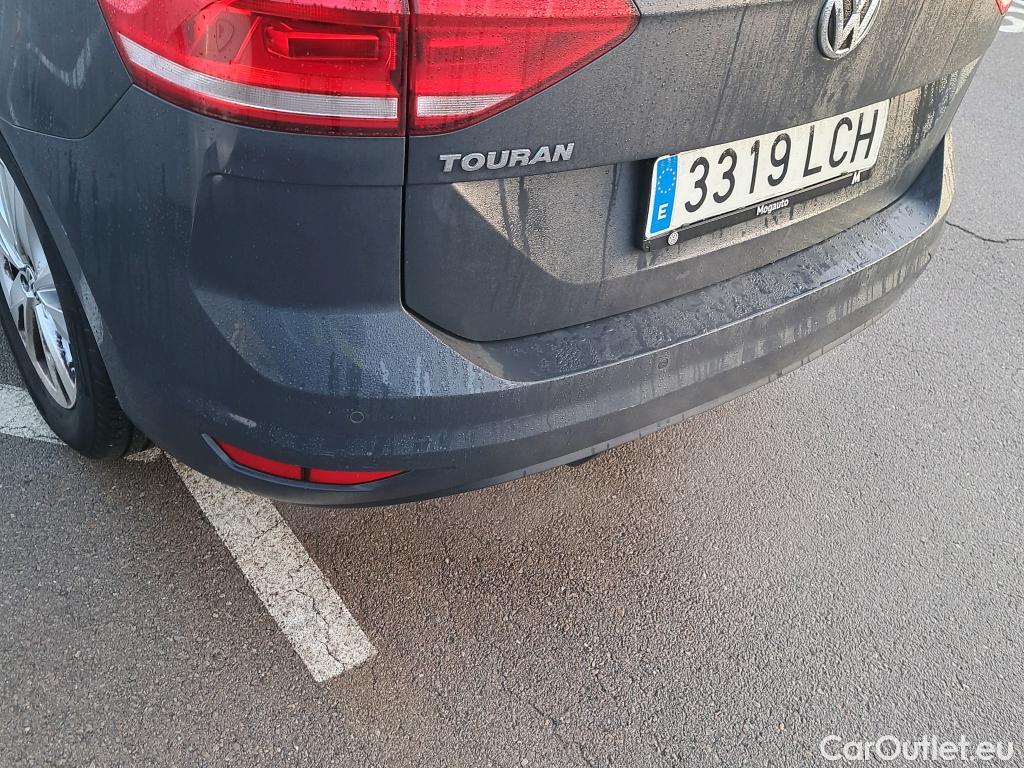  Volkswagen  Touran VOLKSWAGEN  / 2015 / 5P / monovolumen compacto Advance 1.5 TSI 110kW (150CV) DSG #14