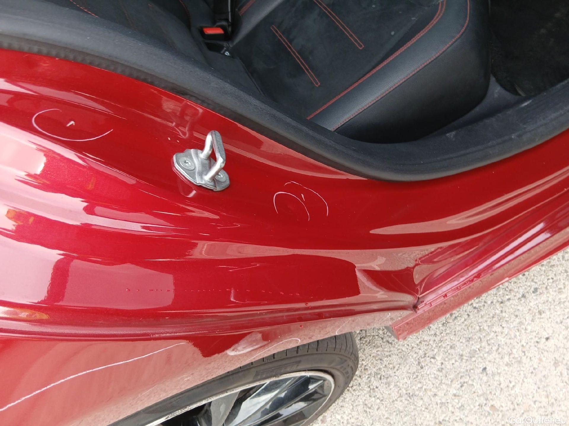  Mercedes  A-Klasse MERCEDES-BENZ Clase A / 2018 / 5P / berlina con portón A 250 e #48