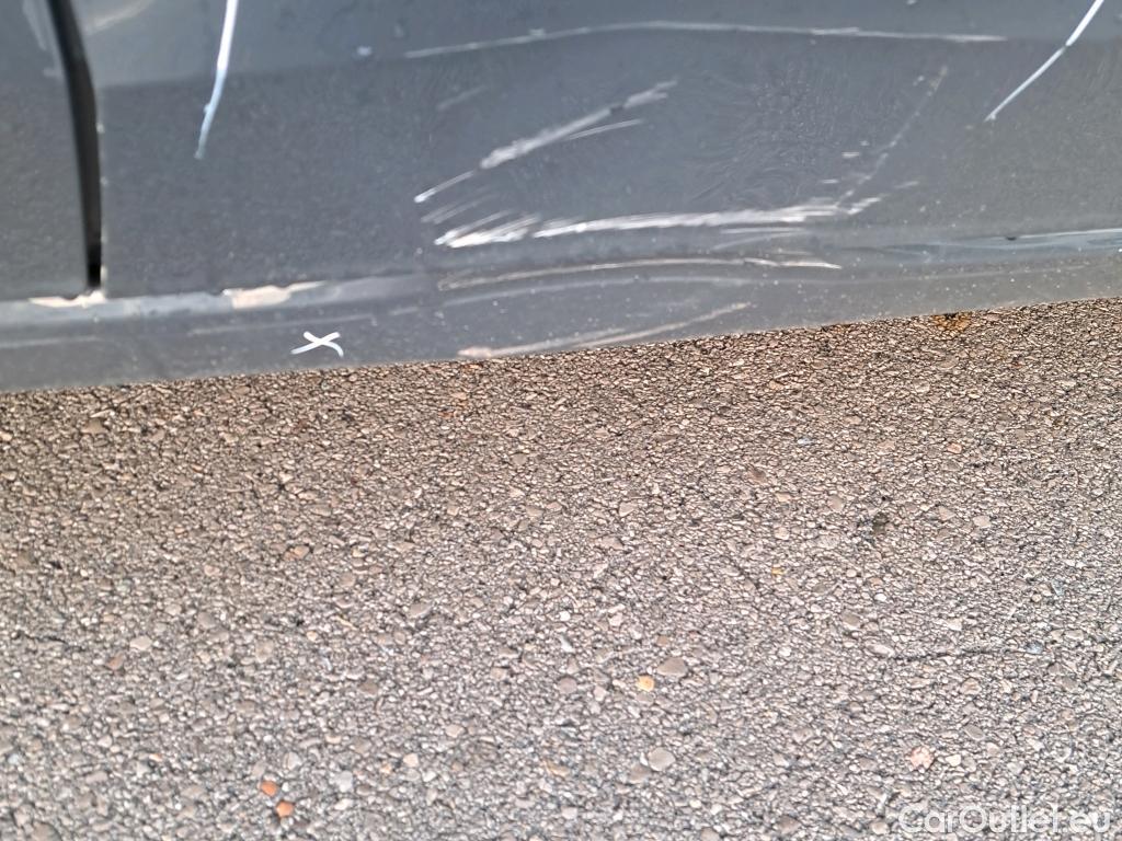  Volkswagen  Touran VOLKSWAGEN  / 2015 / 5P / monovolumen compacto Advance 1.5 TSI 110kW (150CV) DSG #9