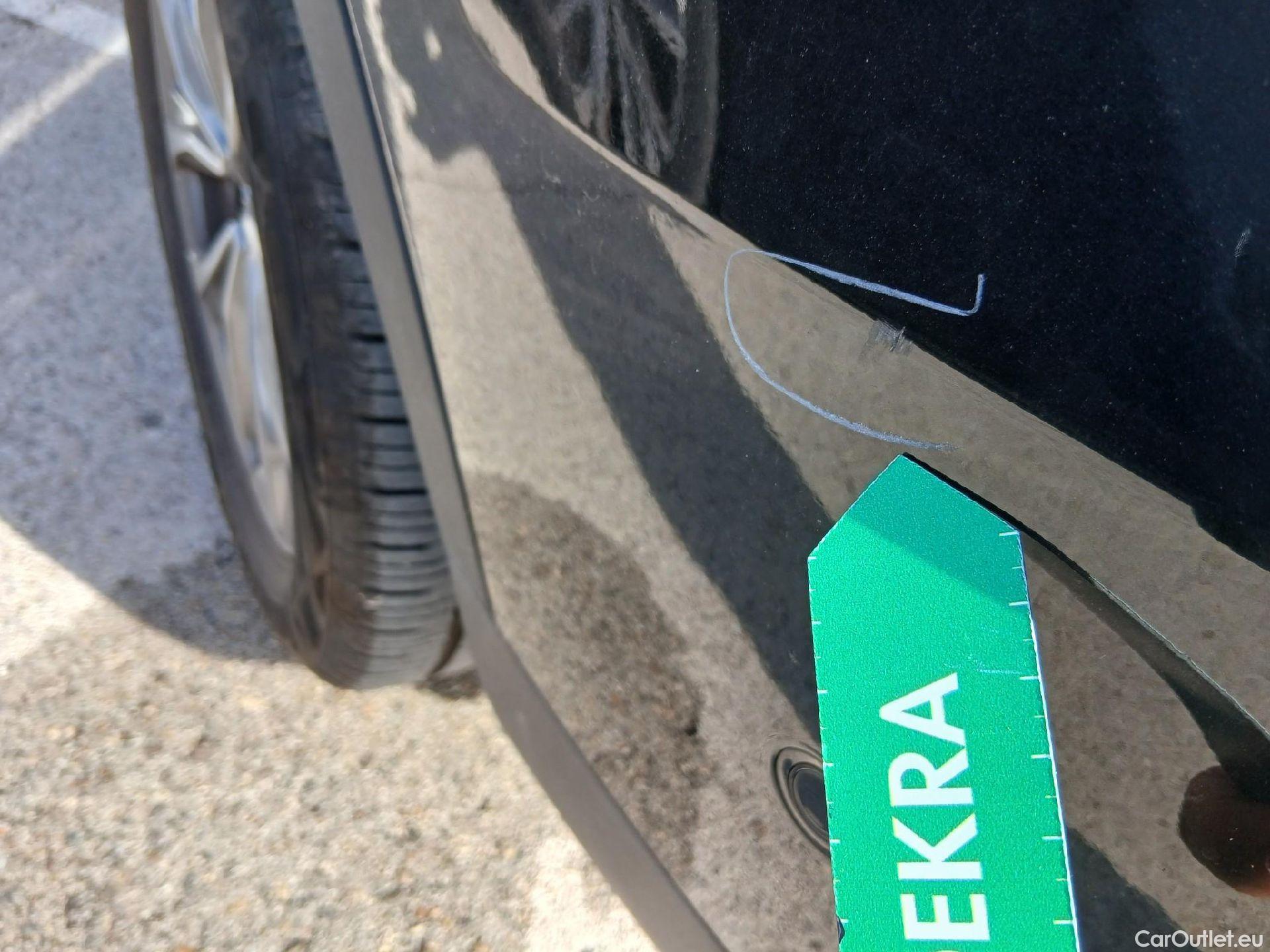  Bmw  X3 BMW  / 2017 / 5P / todoterreno xDrive20d (AC2) #24