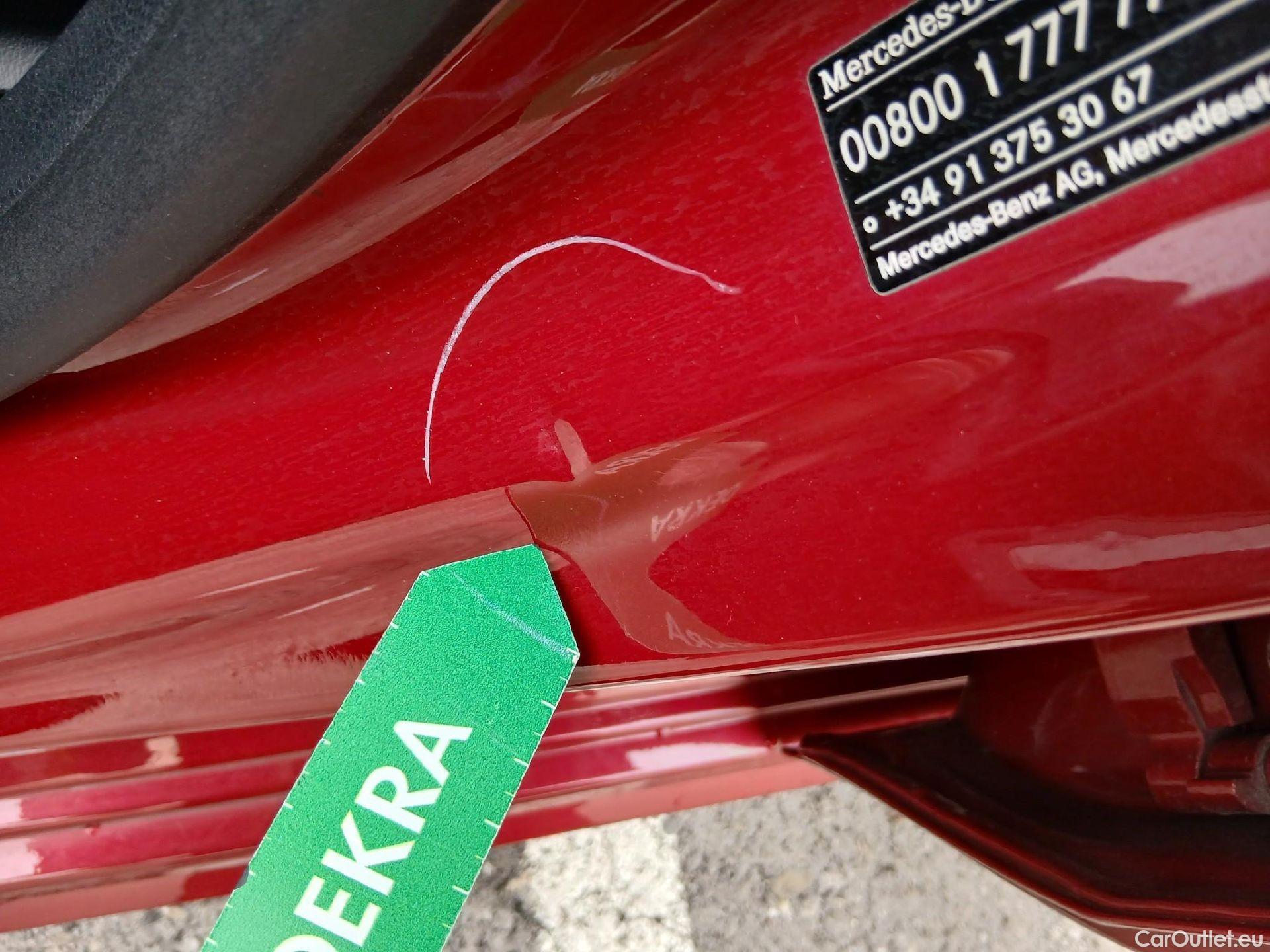  Mercedes  A-Klasse MERCEDES-BENZ Clase A / 2018 / 5P / berlina con portón A 250 e #63