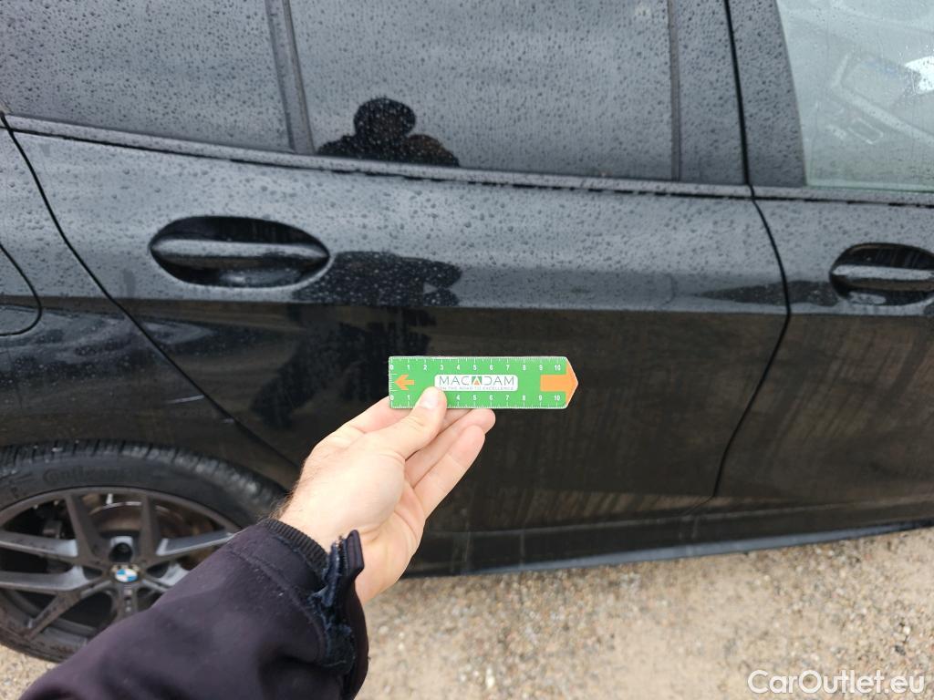  Bmw  Serie 1 BMW  / 2019 / 5P / berlina con portón 118i #1