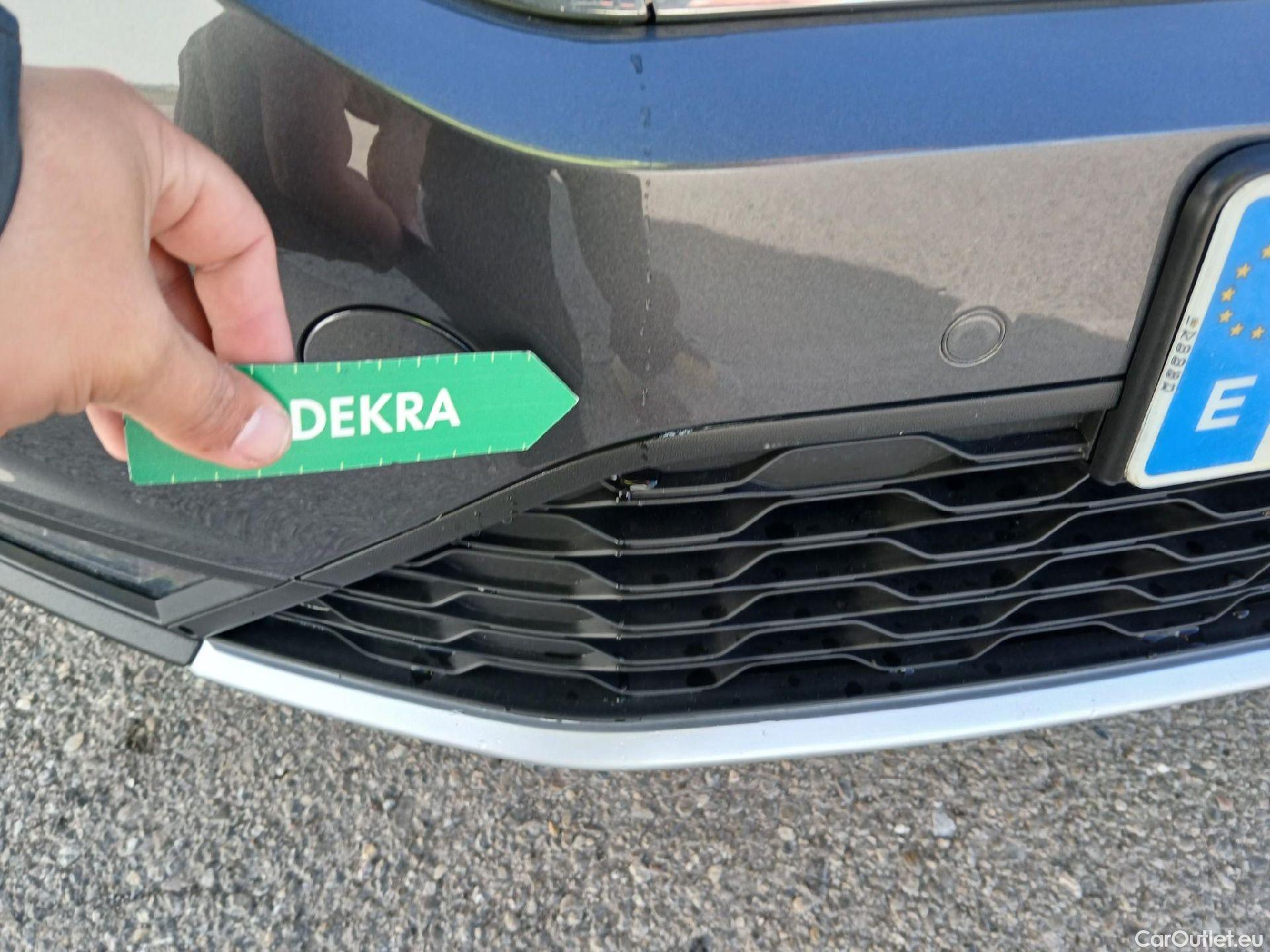  Volkswagen  T-ROC VOLKSWAGEN  / 2017 / 5P / todoterreno Advance 2.0 TDI 110kW (150CV) DSG (AC2) #7