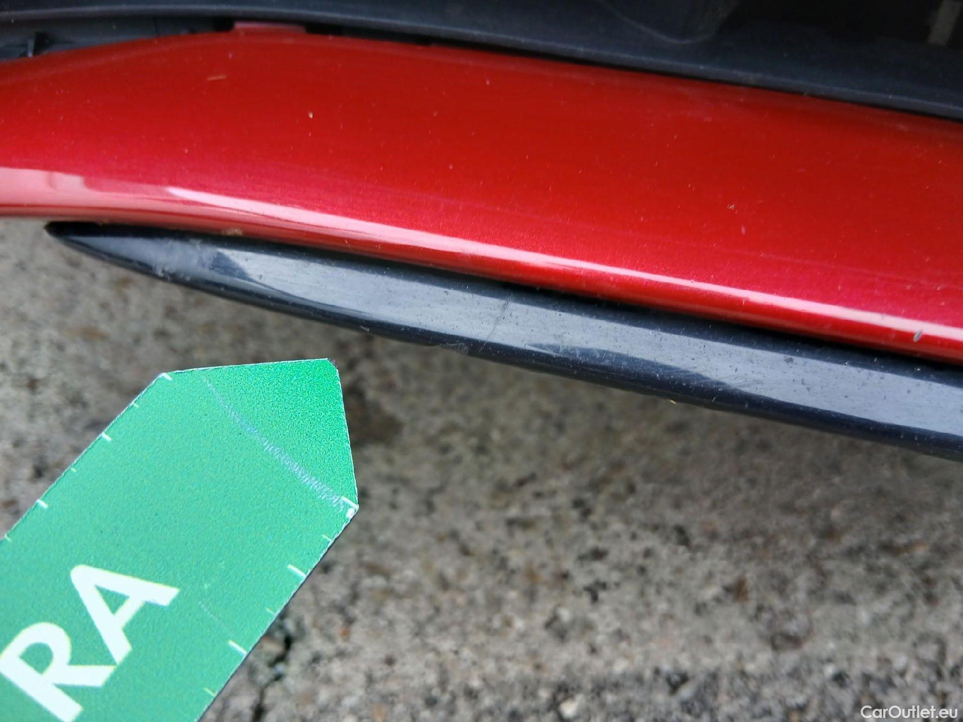  Mercedes  A-Klasse MERCEDES-BENZ Clase A / 2018 / 5P / berlina con portón A 250 e #8