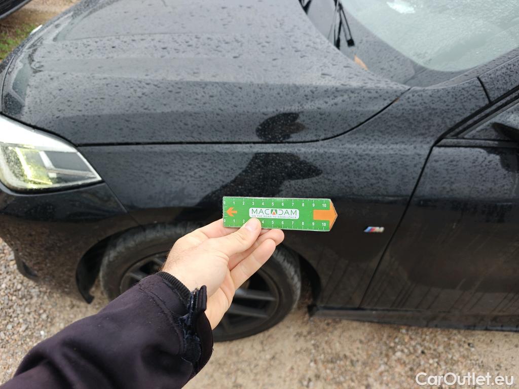  Bmw  Serie 1 BMW  / 2019 / 5P / berlina con portón 118i #28