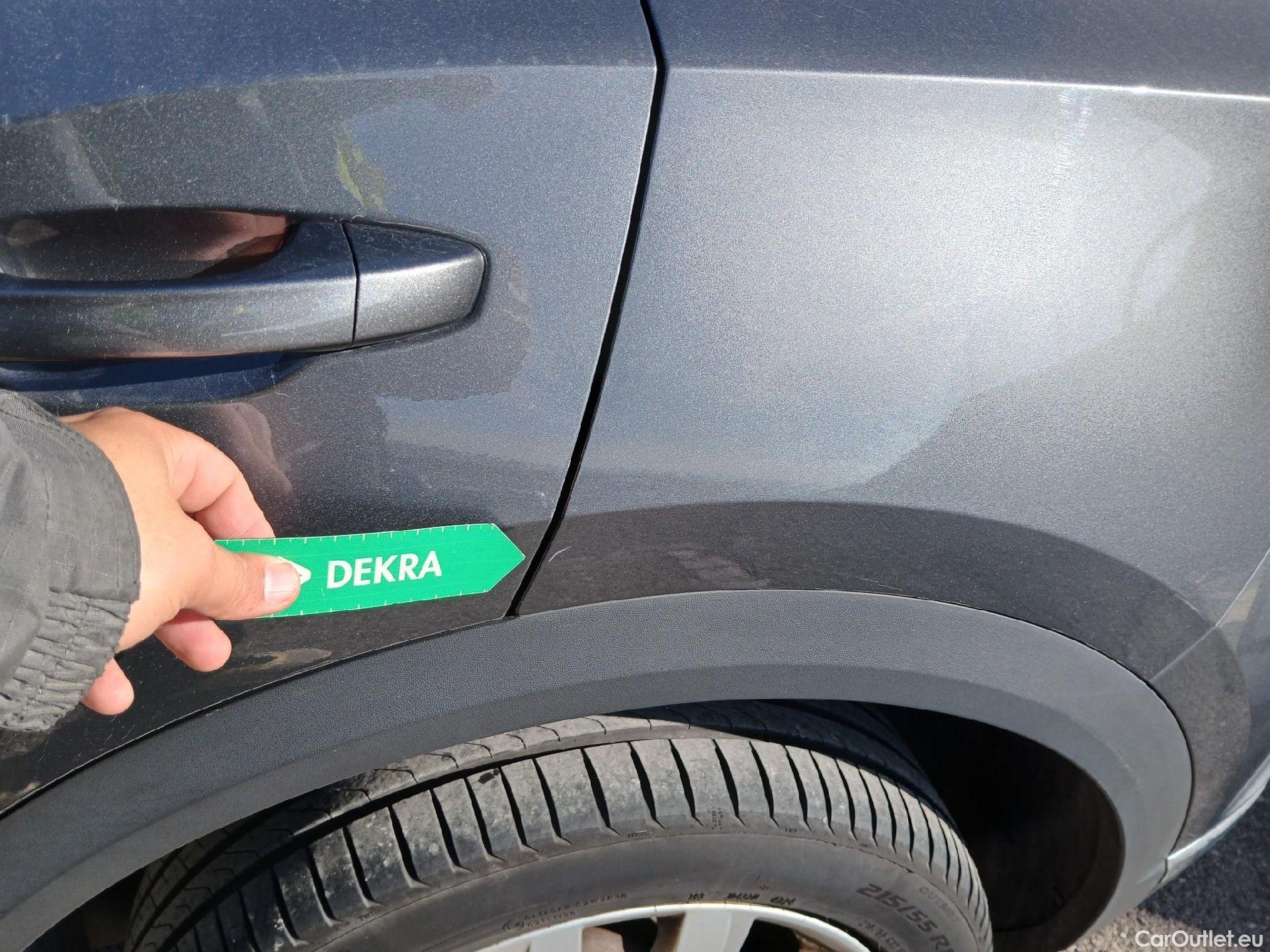  Volkswagen  T-ROC VOLKSWAGEN  / 2017 / 5P / todoterreno Advance 2.0 TDI 110kW (150CV) DSG (AC2) #15