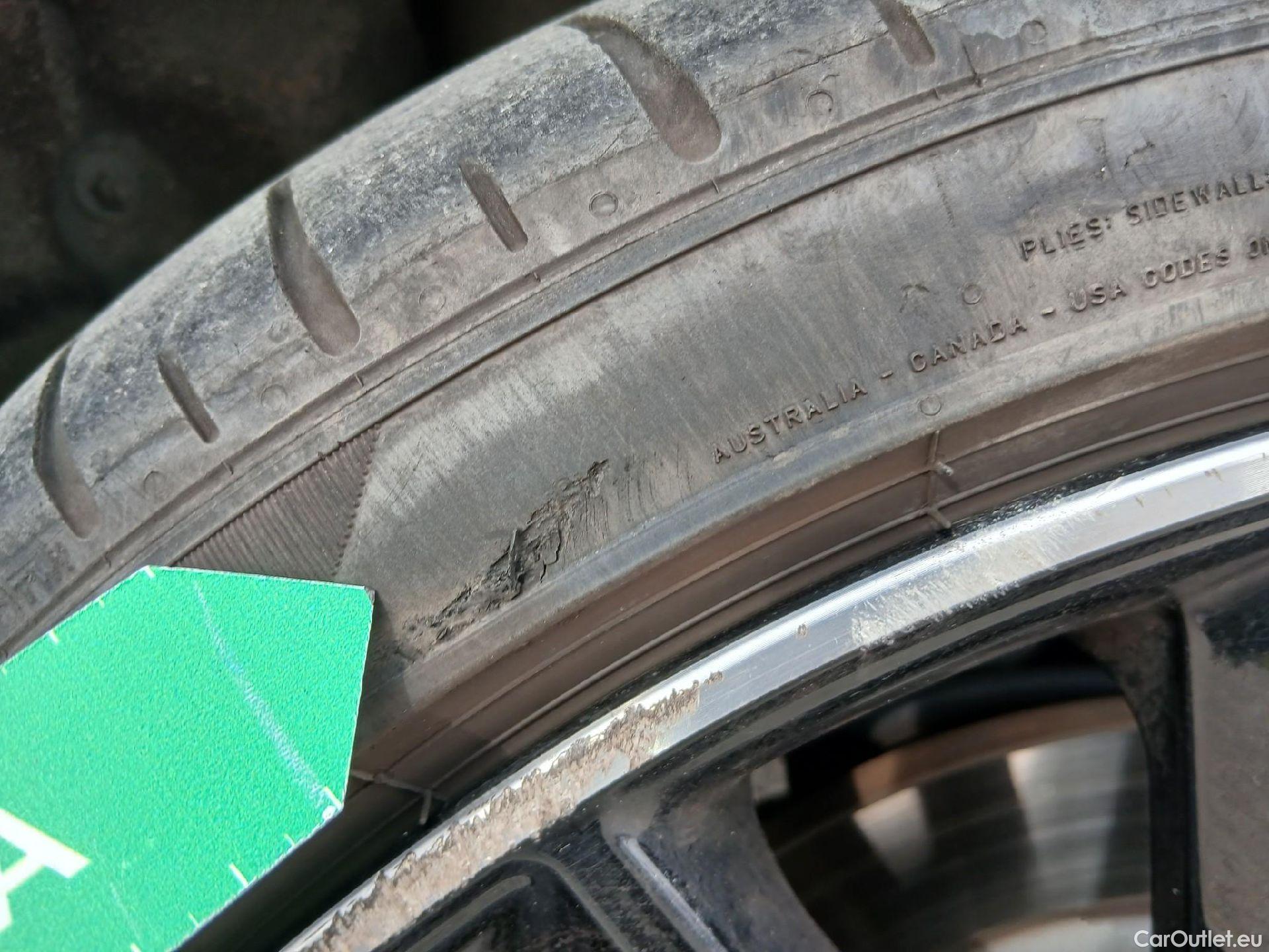  Mercedes  A-Klasse MERCEDES-BENZ Clase A / 2018 / 5P / berlina con portón A 250 e #33