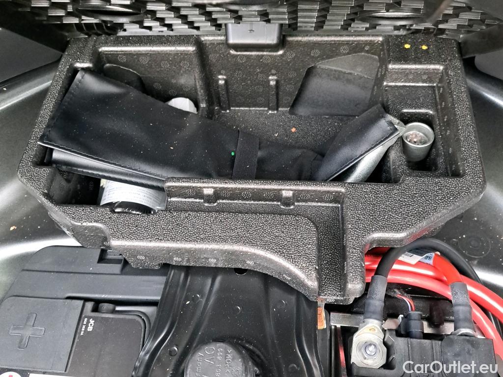  Audi  A4 AUDI  / 2019 / 5P / familiar Avant S line 35 TDI 120kW S tronic #4