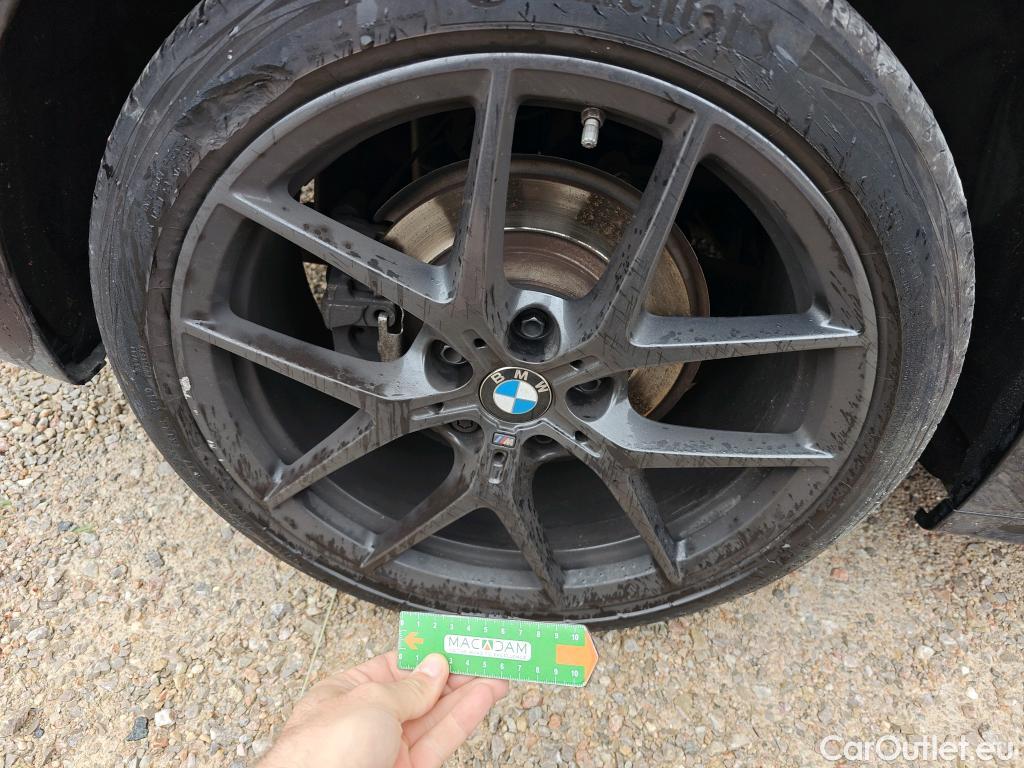  Bmw  Serie 1 BMW  / 2019 / 5P / berlina con portón 118i #32