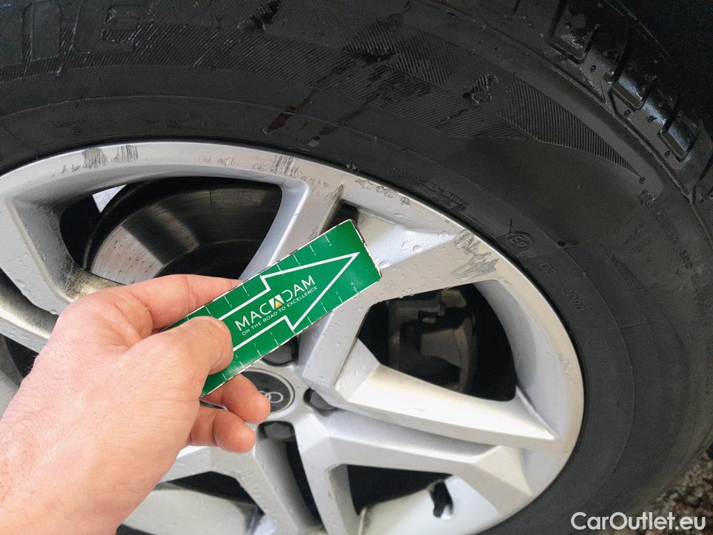  Land Rover  Discovery AUDI Q5 / 2020 / 5P / todoterreno Advanced 35 TDI 120kW S tronic (AC2) #4