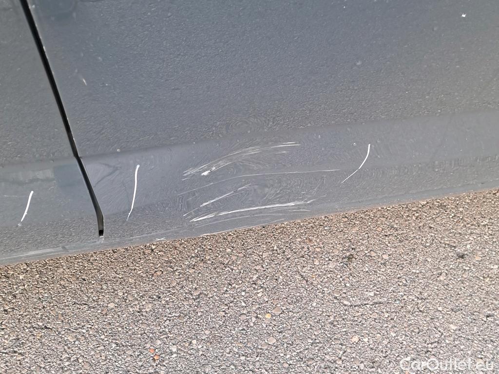  Volkswagen  Touran VOLKSWAGEN  / 2015 / 5P / monovolumen compacto Advance 1.5 TSI 110kW (150CV) DSG #7