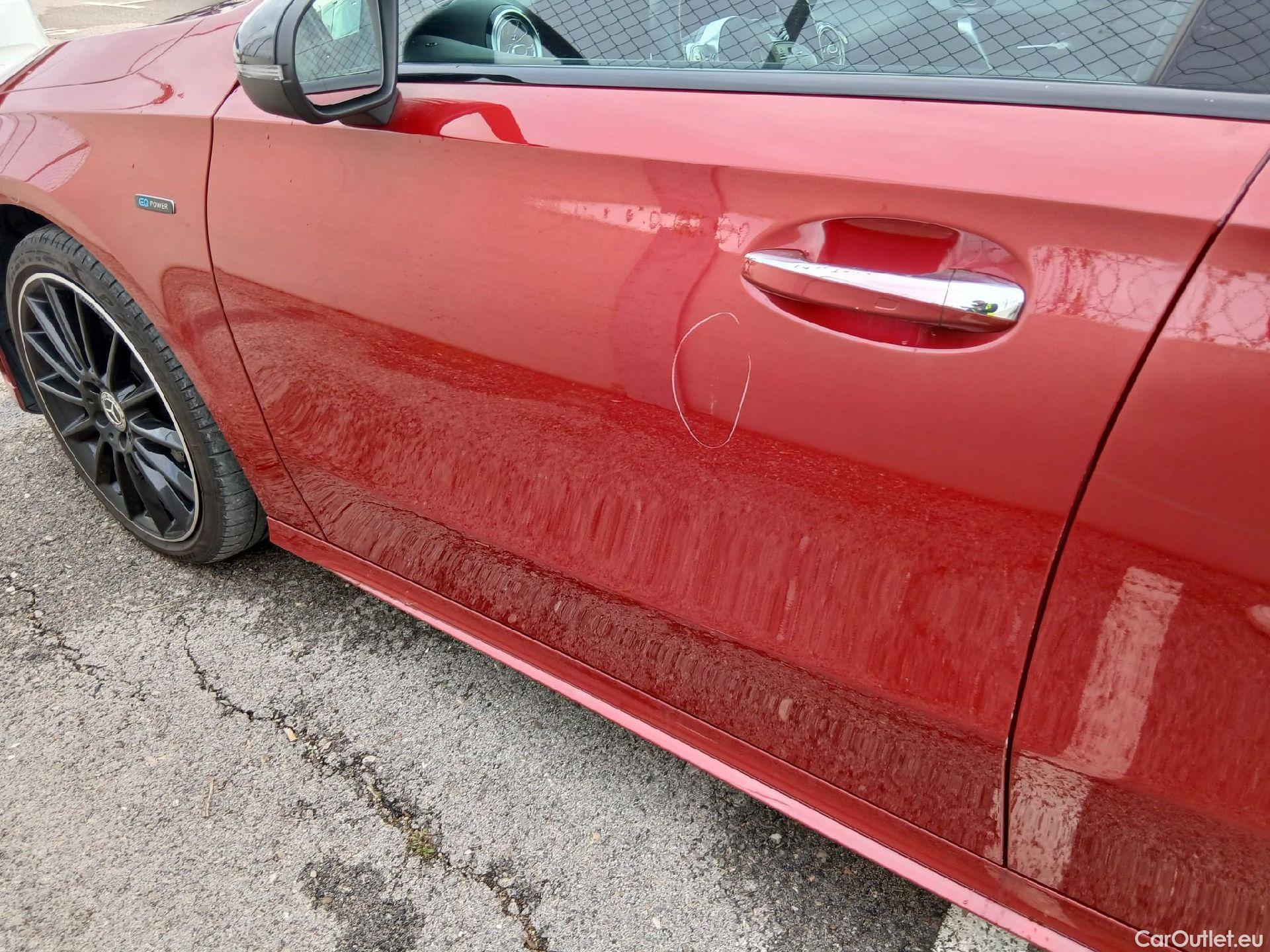  Mercedes  A-Klasse MERCEDES-BENZ Clase A / 2018 / 5P / berlina con portón A 250 e #10