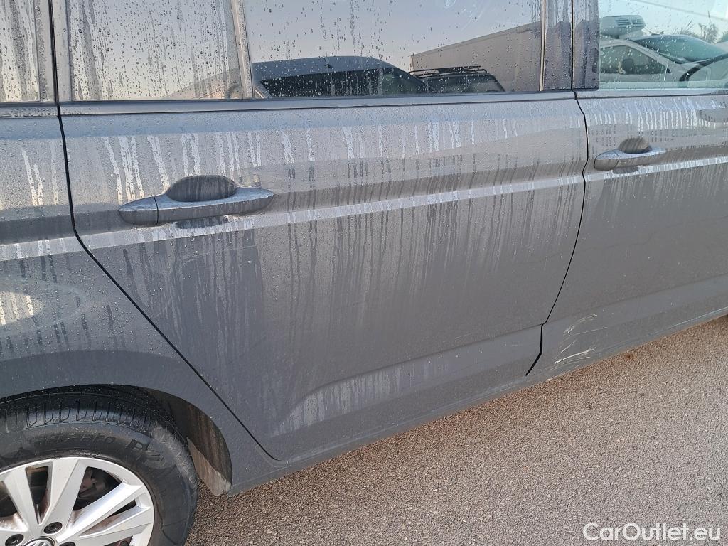  Volkswagen  Touran VOLKSWAGEN  / 2015 / 5P / monovolumen compacto Advance 1.5 TSI 110kW (150CV) DSG #16