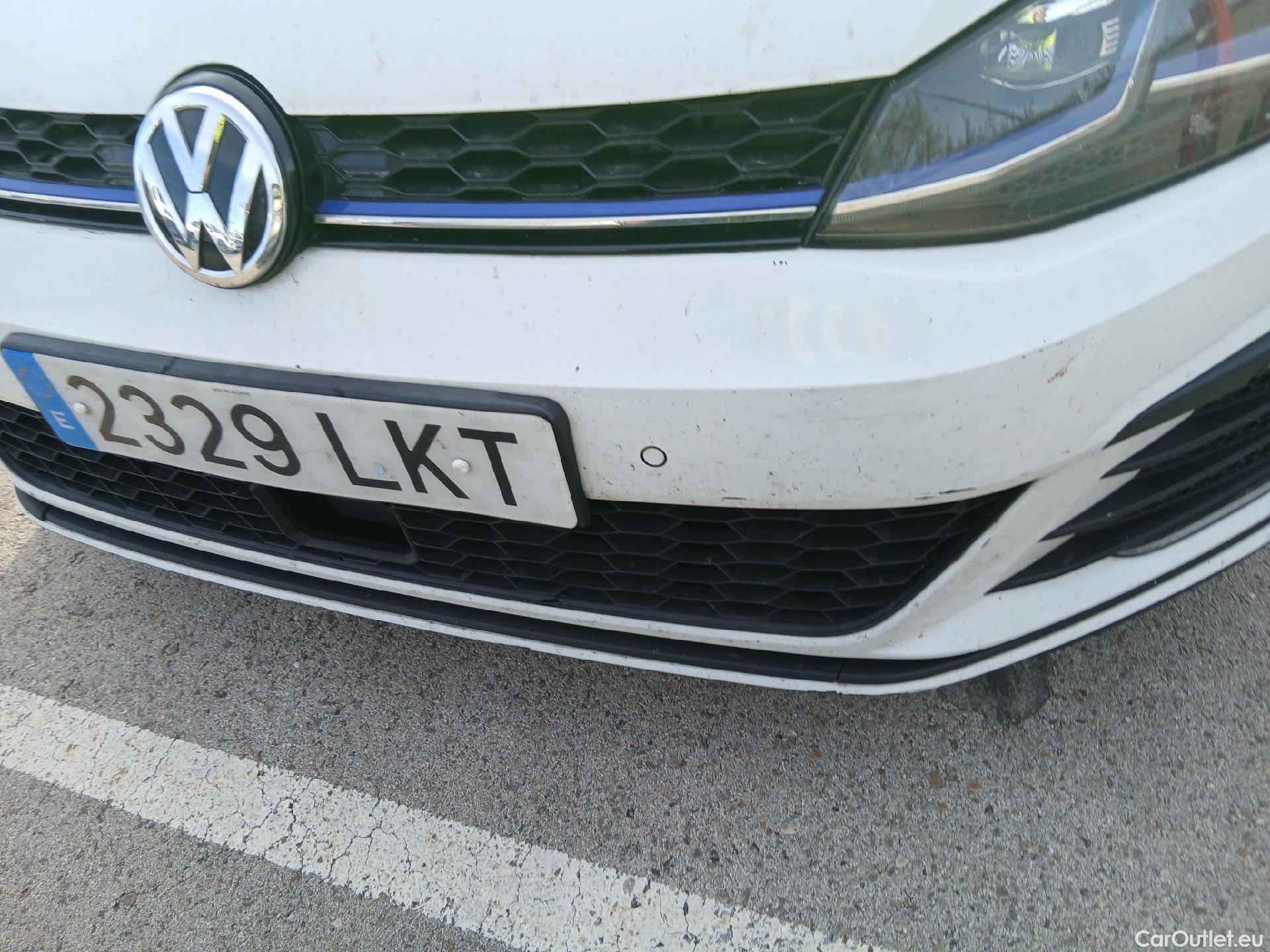  Volkswagen  Golf  VOLKSWAGEN / 2016 / 5P / berlina con portón GTE 1.4 TSI e-Power 150kW (204CV) DSG #17