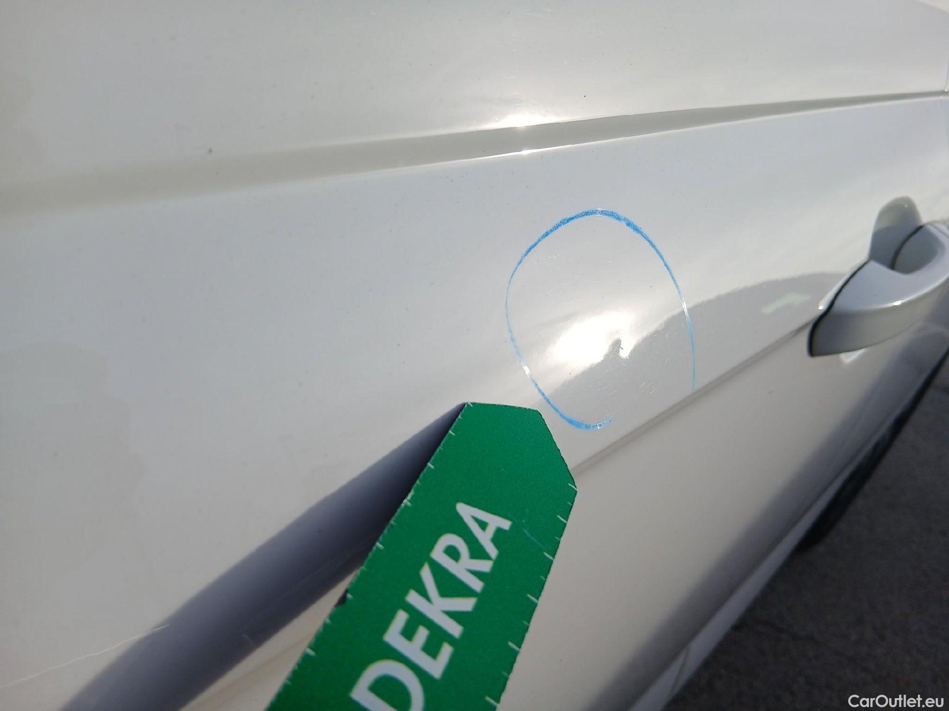  Volkswagen  Polo VOLKSWAGEN  / 2021 / 5P / berlina con portón Life 1.0 TSI 70kW (95CV) #11