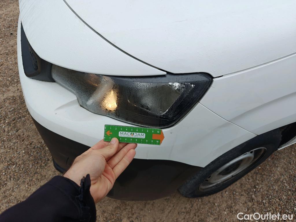  Peugeot  Partner PEUGEOT  / 2018 / 3P / furgón derivado de turismo Pro Standard 600kg BlueHDi 73kW (AC) #78