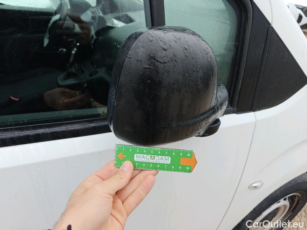  Peugeot  Partner PEUGEOT  / 2018 / 3P / furgón derivado de turismo Pro Standard 600kg BlueHDi 73kW (AC) #76