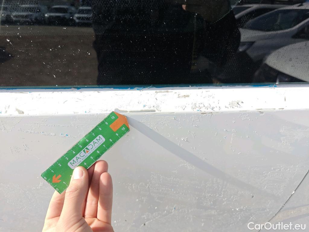  Citroen  Berlingo CITROEN  / 2018 / 4P / monovolumen compacto Talla M BlueHDi 100 S&S LIVE #55