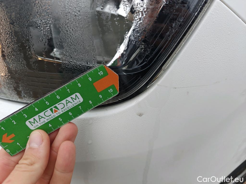  Peugeot  Partner PEUGEOT  / 2018 / 3P / furgón derivado de turismo Pro Standard 600kg BlueHDi 73kW (AC) #79