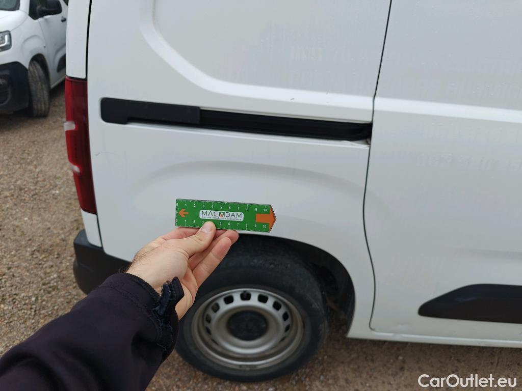  Peugeot  Partner PEUGEOT  / 2018 / 3P / furgón derivado de turismo Pro Standard 600kg BlueHDi 73kW (AC) #10