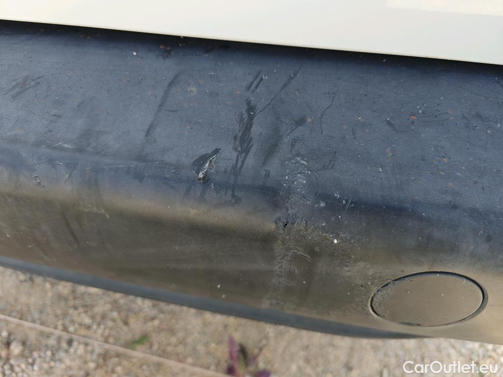  Citroen  Berlingo CITROEN  / 2018 / 4P / monovolumen compacto Talla M BlueHDi 100 S&S LIVE #75