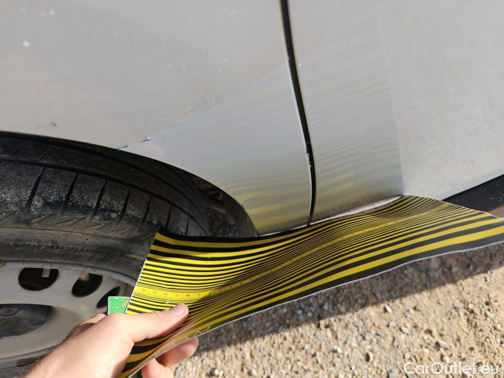  Citroen  Berlingo CITROEN  / 2018 / 4P / monovolumen compacto Talla M BlueHDi 100 S&S LIVE #8