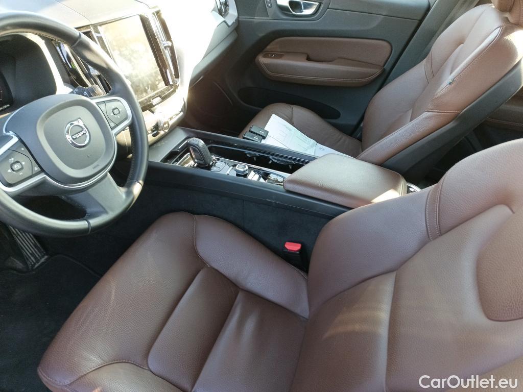  Volvo  XC60 VOLVO  / 2017 / 5P / todoterreno 2.0 B4 D4 AWD Business Plus Auto #8