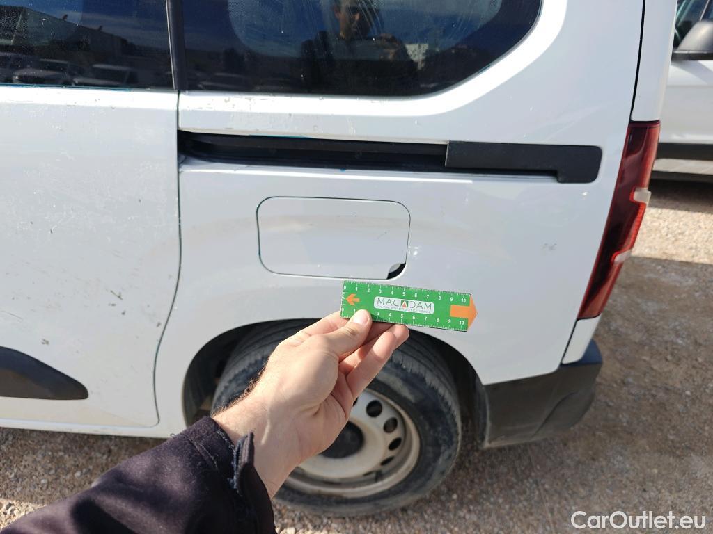  Citroen  Berlingo CITROEN  / 2018 / 4P / monovolumen compacto Talla M BlueHDi 100 S&S LIVE #14