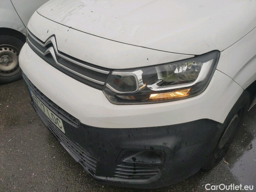  Citroen  Berlingo CITROEN  / 2018 / 3P / furgón derivado de turismo Talla M BlueHDi 73kW CONTROL (AC) #25