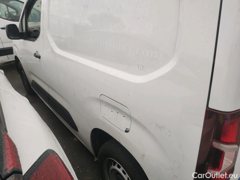  Citroen  Berlingo CITROEN  / 2018 / 3P / furgón derivado de turismo Talla M BlueHDi 73kW CONTROL (AC) #19