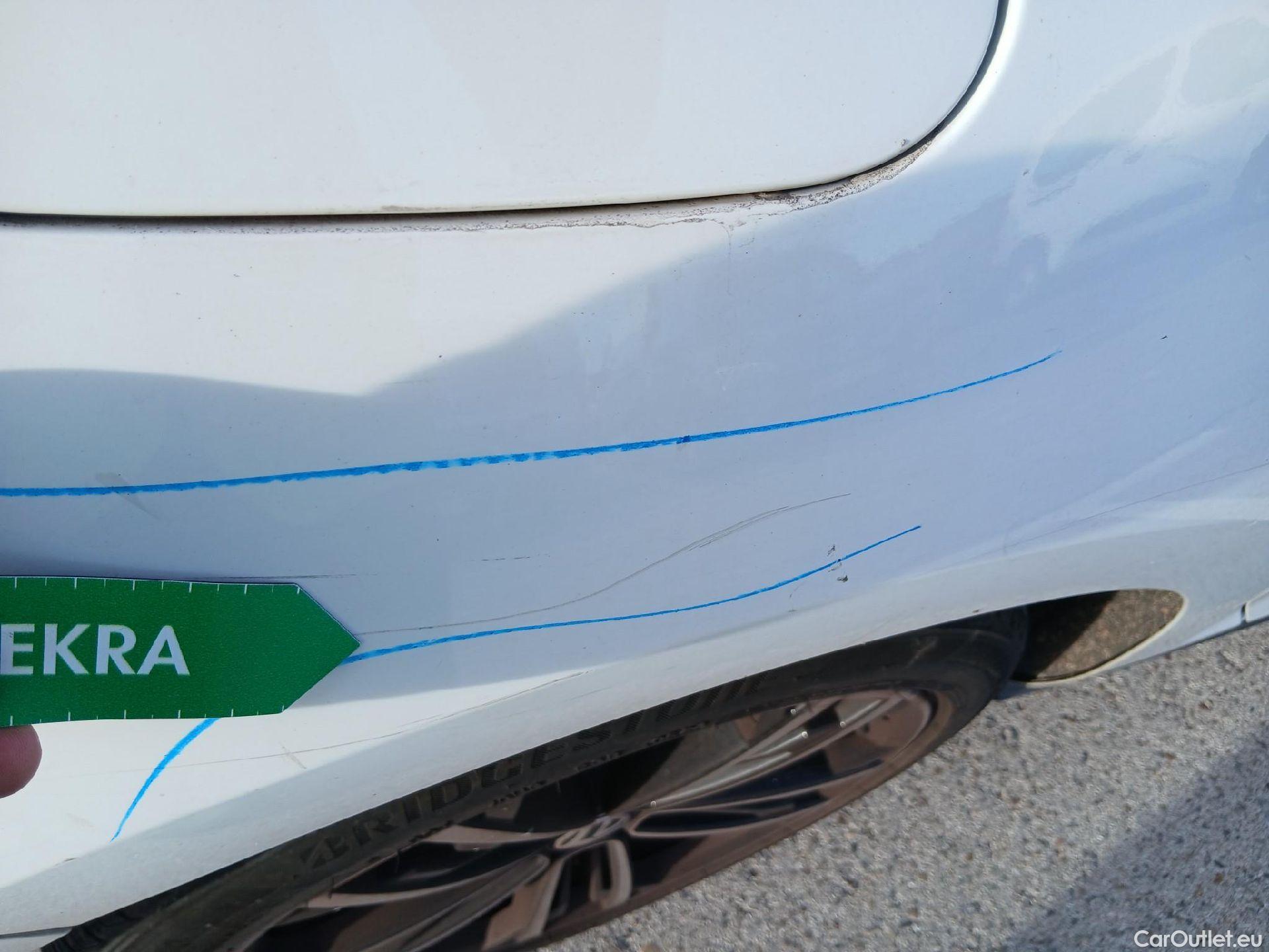  Volkswagen  Golf  VOLKSWAGEN / 2016 / 5P / berlina con portón GTE 1.4 TSI e-Power 150kW (204CV) DSG #29