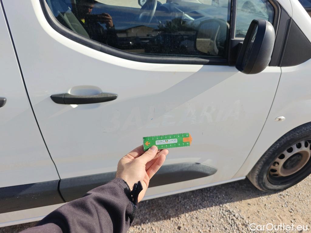  Citroen  Berlingo CITROEN  / 2018 / 4P / monovolumen compacto Talla M BlueHDi 100 S&S LIVE #41