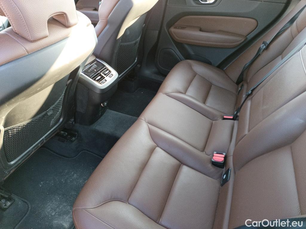  Volvo  XC60 VOLVO  / 2017 / 5P / todoterreno 2.0 B4 D4 AWD Business Plus Auto #7