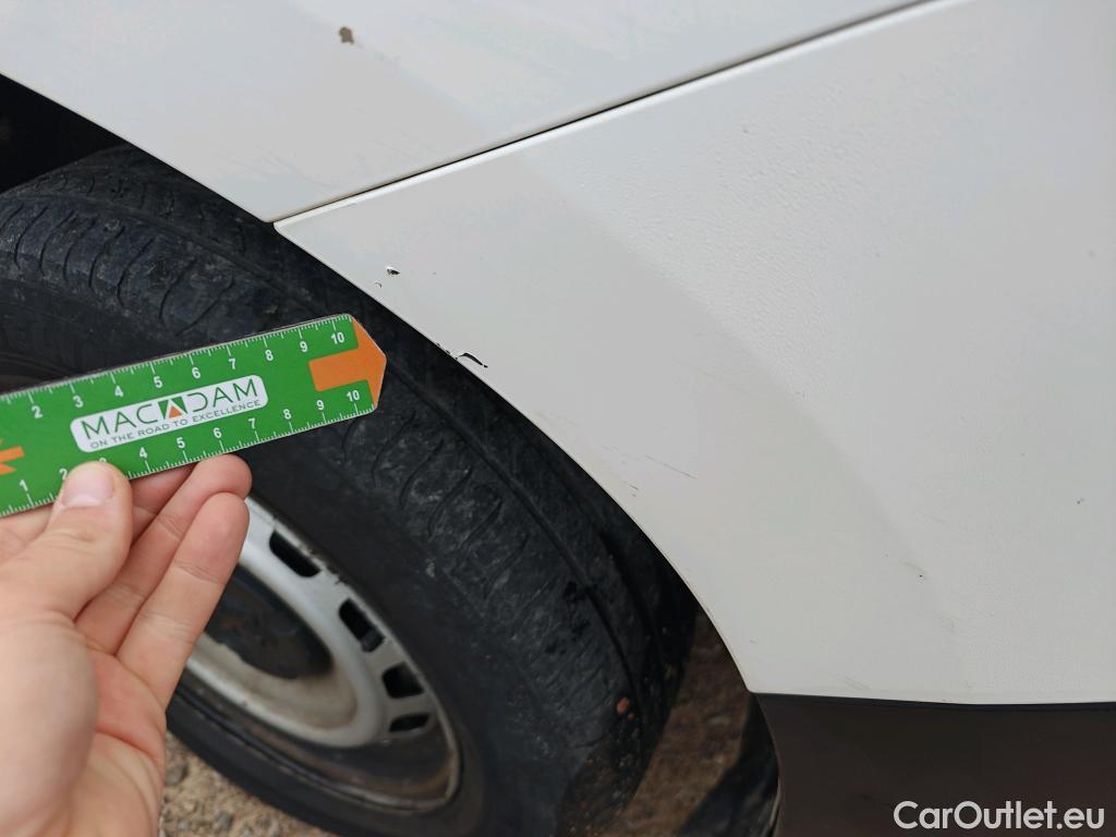  Peugeot  Partner PEUGEOT  / 2018 / 3P / furgón derivado de turismo Pro Standard 600kg BlueHDi 73kW (AC) #60