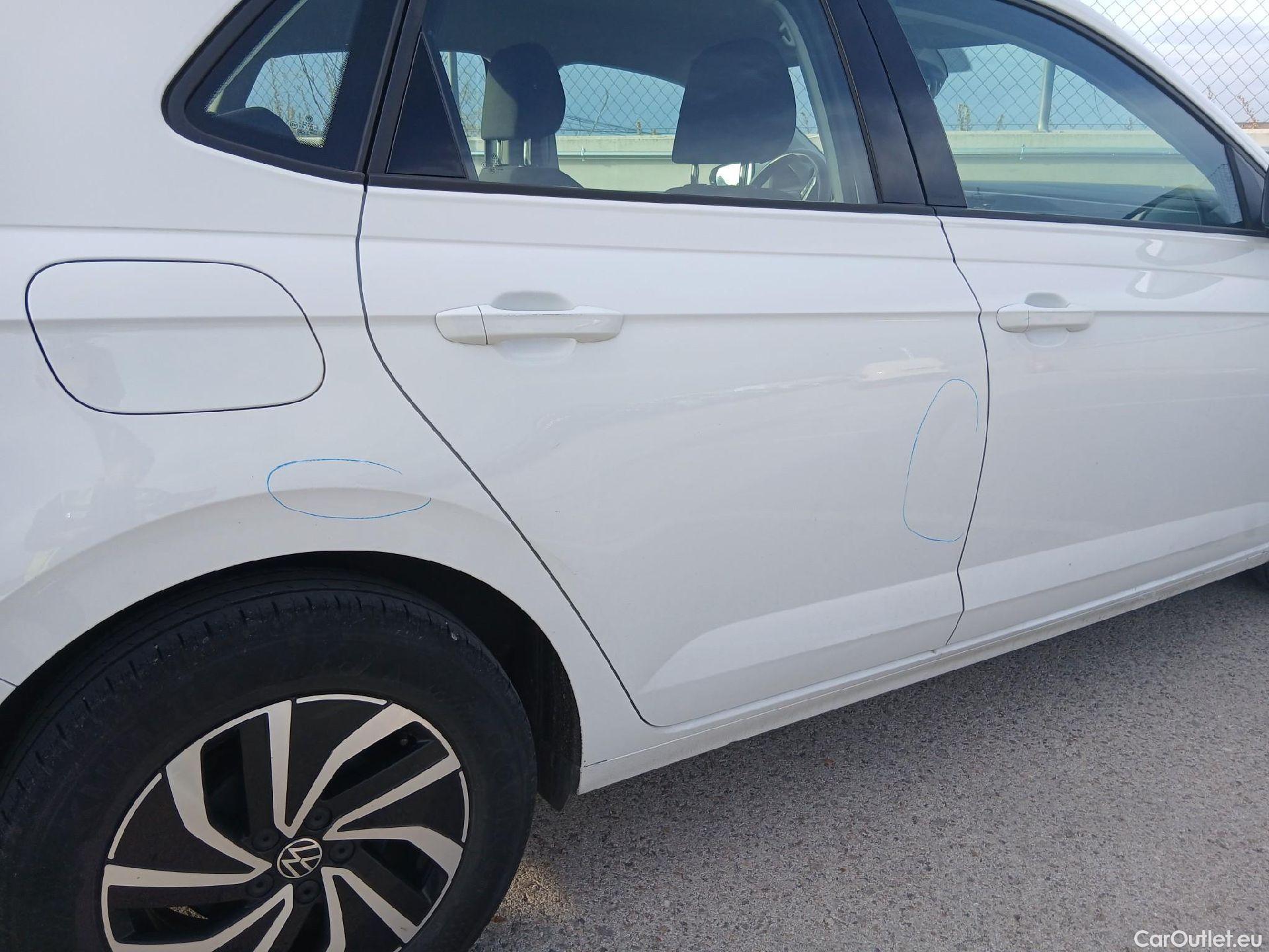  Volkswagen  Polo VOLKSWAGEN  / 2021 / 5P / berlina con portón Life 1.0 TSI 70kW (95CV) #20