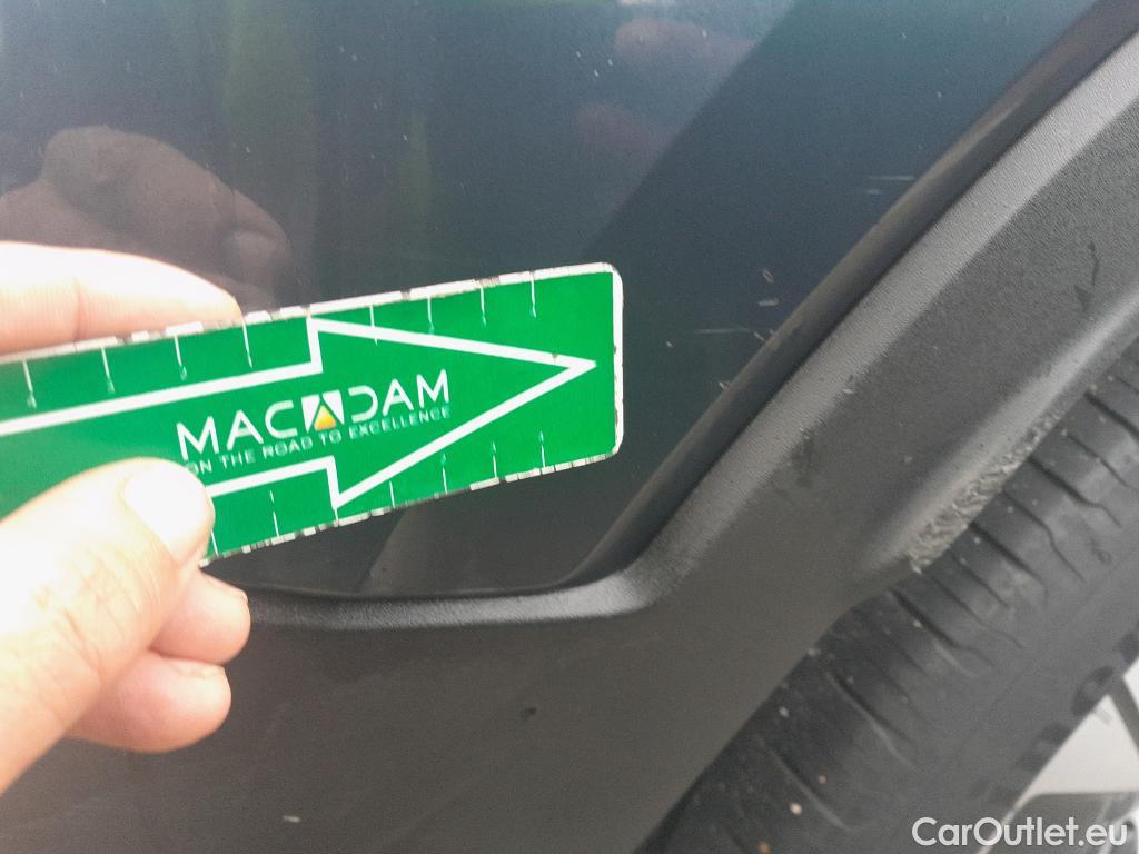  Volvo  XC 40 VOLVO XC40 / 2017 / 5P / todoterreno 1.5 T5 Twin Recharge Inscription Ex Auto #14