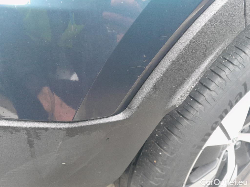  Volvo  XC 40 VOLVO XC40 / 2017 / 5P / todoterreno 1.5 T5 Twin Recharge Inscription Ex Auto #13