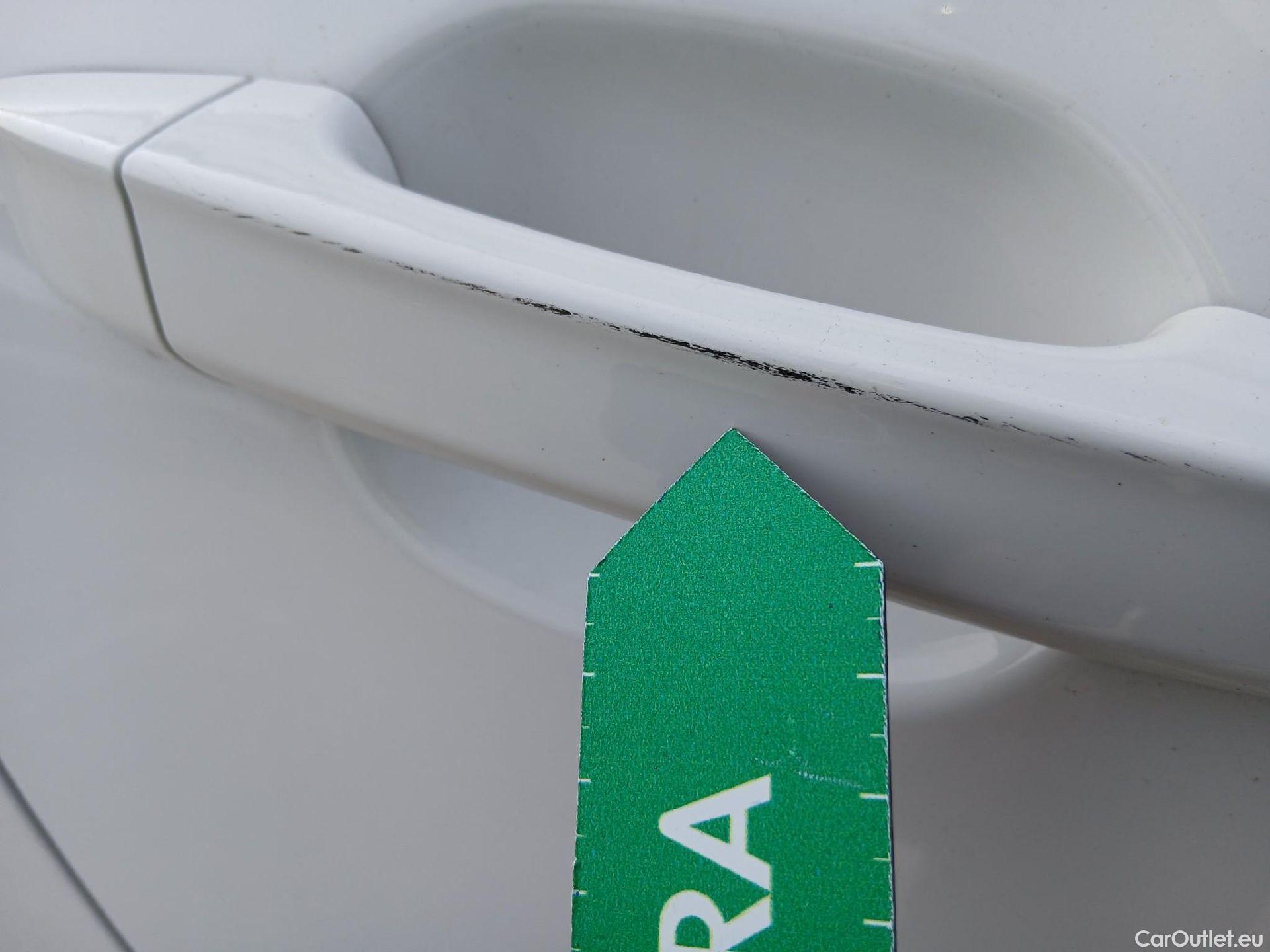  Volkswagen  Polo VOLKSWAGEN  / 2021 / 5P / berlina con portón Life 1.0 TSI 70kW (95CV) #22