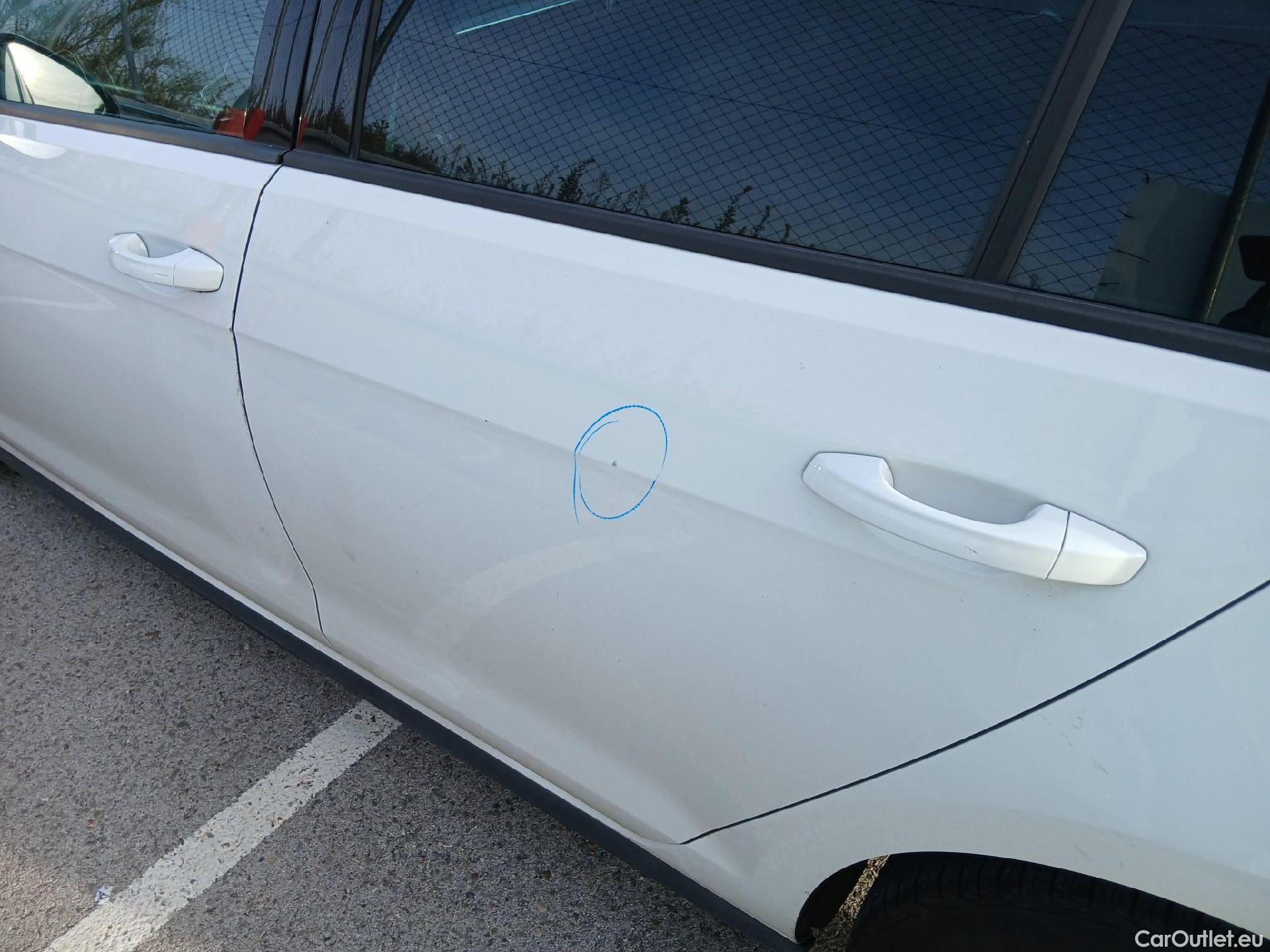  Volkswagen  Golf  VOLKSWAGEN / 2016 / 5P / berlina con portón GTE 1.4 TSI e-Power 150kW (204CV) DSG #22