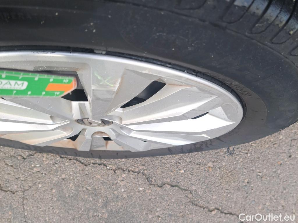  Renault  Kangoo RENAULT  Combi / 2021 / 5P / combi Life Edition One 1.5 Blue dCi 70kW(95CV) (IND)(AC) #30