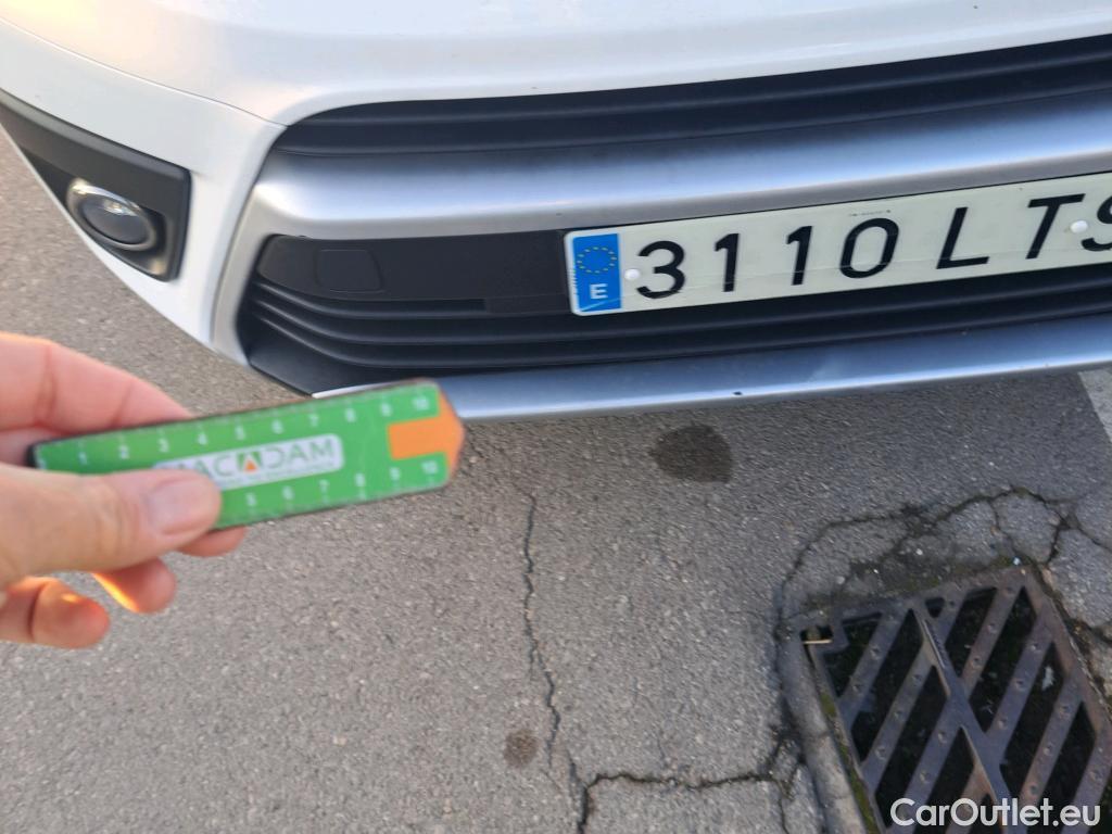  Toyota  Proace TOYOTA  Verso / 2020 / 5P / monovolumen 1.5D 120CV VX SHUTTLE 2PL 2PT L1 #20