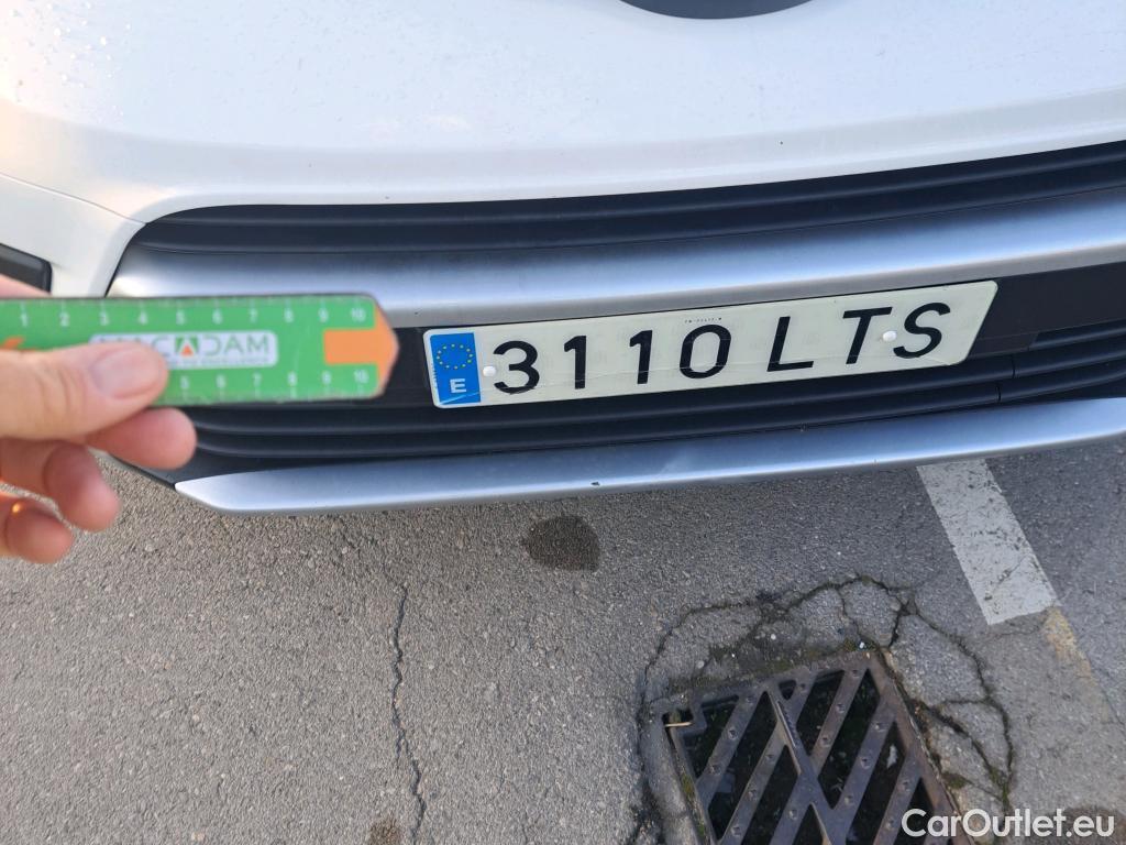  Toyota  Proace TOYOTA  Verso / 2020 / 5P / monovolumen 1.5D 120CV VX SHUTTLE 2PL 2PT L1 #12