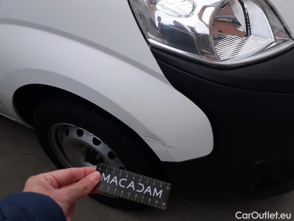  Fiat  Fiorino FIAT  / 2016 / 3P / furgón derivado de turismo Cargo Base 1.4 Natural Power 51kW (70CV)  #21