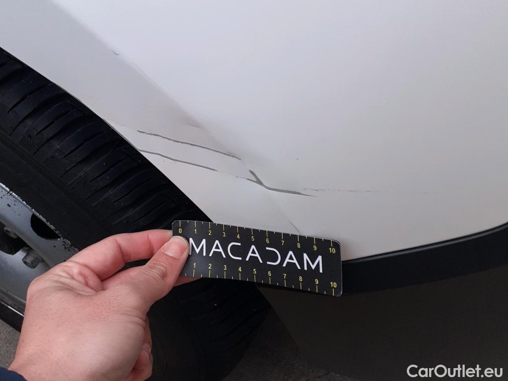  Fiat  Fiorino FIAT  / 2016 / 3P / furgón derivado de turismo Cargo Base 1.4 Natural Power 51kW (70CV)  #22