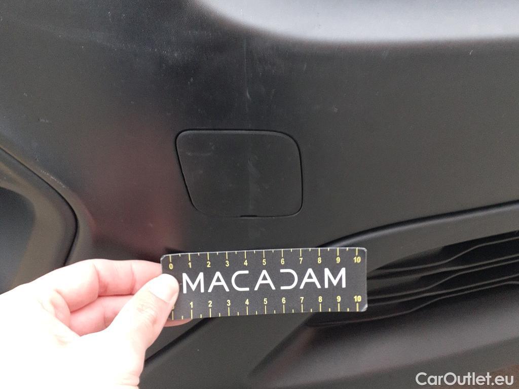  Fiat  Fiorino FIAT  / 2016 / 3P / furgón derivado de turismo Cargo Base 1.4 Natural Power 51kW (70CV)  #43