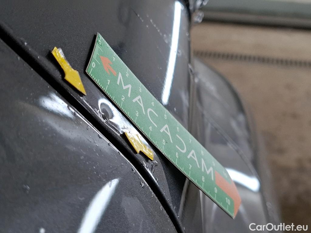  Toyota  C-HR TOYOTA  / 2016 / 5P / SUV 2.0 HYBRIDE 184 EDITION(SP) #45